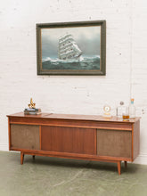 Load image into Gallery viewer, Vintage Stereo Console (non working)
