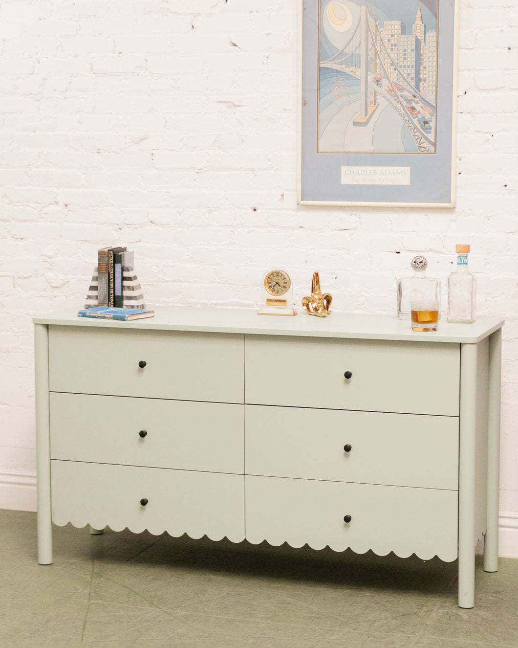 Mint Dixieland Dresser