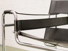 Load image into Gallery viewer, Leather and Chrome Lounge Chair
