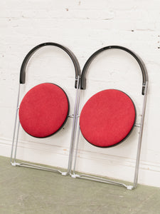 Foldable Memphis Style Chair