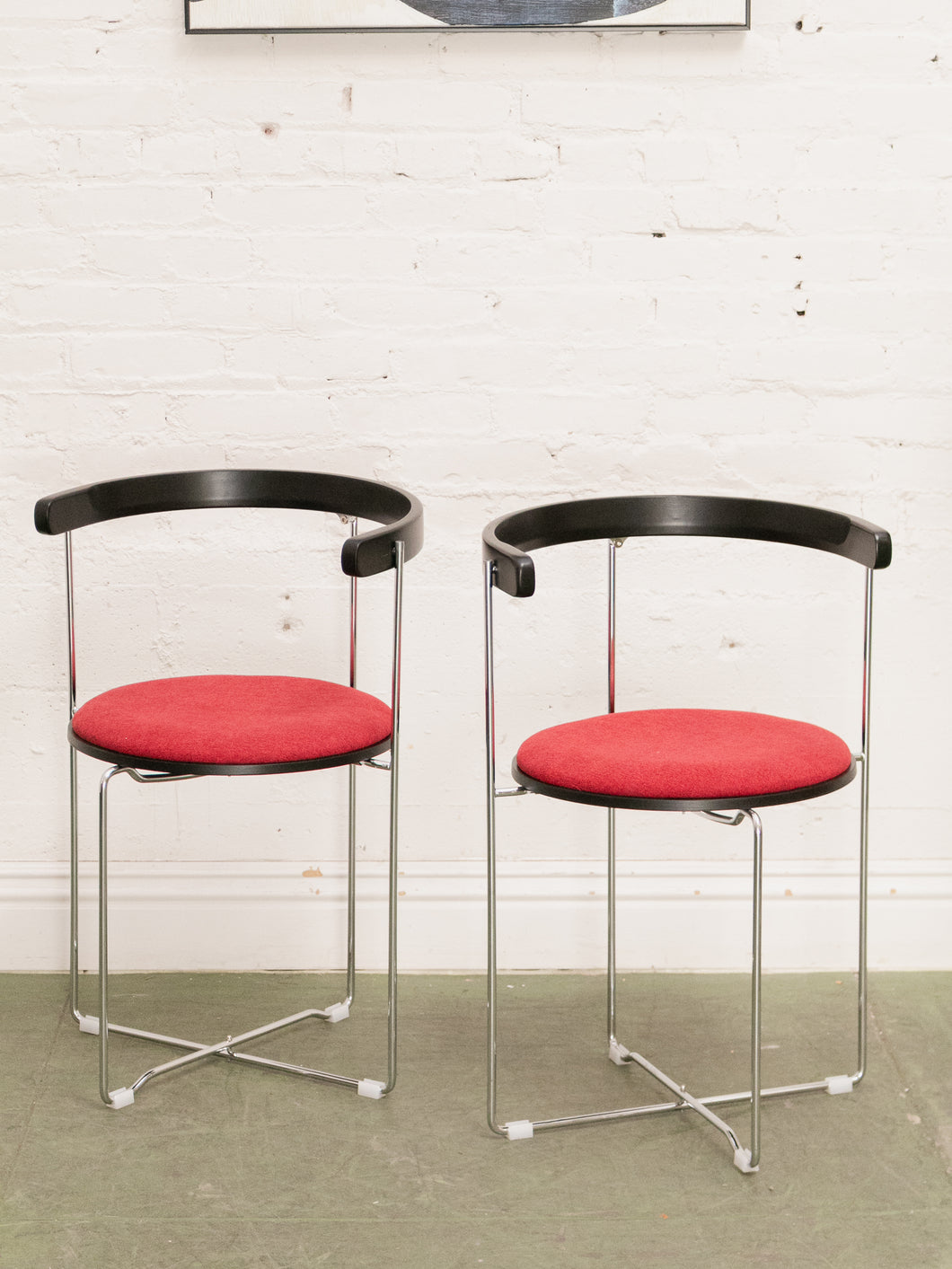 Foldable Memphis Style Chair