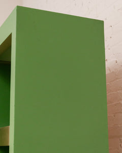 Kelly Green 1970’s Shelf Vintage