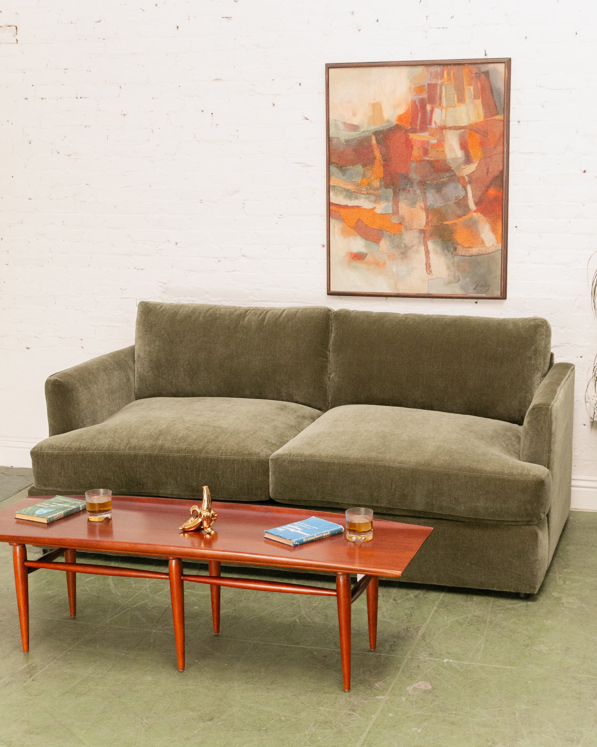 Smuv Sofa アナログレコード Crushed Orange 🍊 1960's Reupholstered Sofa – Sunbeam Vintage
