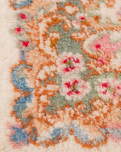 Load image into Gallery viewer, Green and Beige Rug
