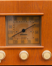 Load image into Gallery viewer, Grundig Vintage Stereo
