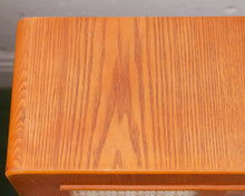 Load image into Gallery viewer, Grundig Vintage Stereo

