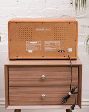 Load image into Gallery viewer, Grundig Vintage Stereo
