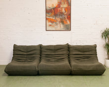 Load image into Gallery viewer, Slouchy 70&#39;s Style 3 Seat Sectional in Green
