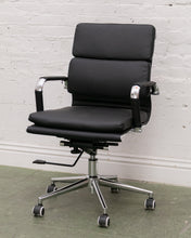 Load image into Gallery viewer, Black Iconic Design Office Chair

