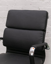 Load image into Gallery viewer, Black Iconic Design Office Chair
