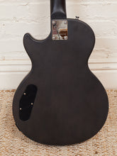 Load image into Gallery viewer, Epiphone Special Model Electric Guitar
