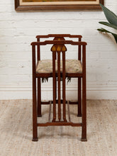 Load image into Gallery viewer, Antique Bench 1900’s

