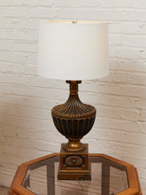 Load image into Gallery viewer, Vintage Hollywood Regency Lamps
