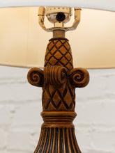 Load image into Gallery viewer, Vintage Hollywood Regency Lamps
