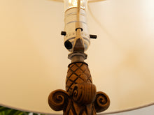 Load image into Gallery viewer, Vintage Hollywood Regency Lamps

