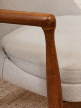 Load image into Gallery viewer, Curved Ivory Lounge Chair
