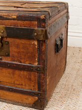 Load image into Gallery viewer, Wood Antique Chest
