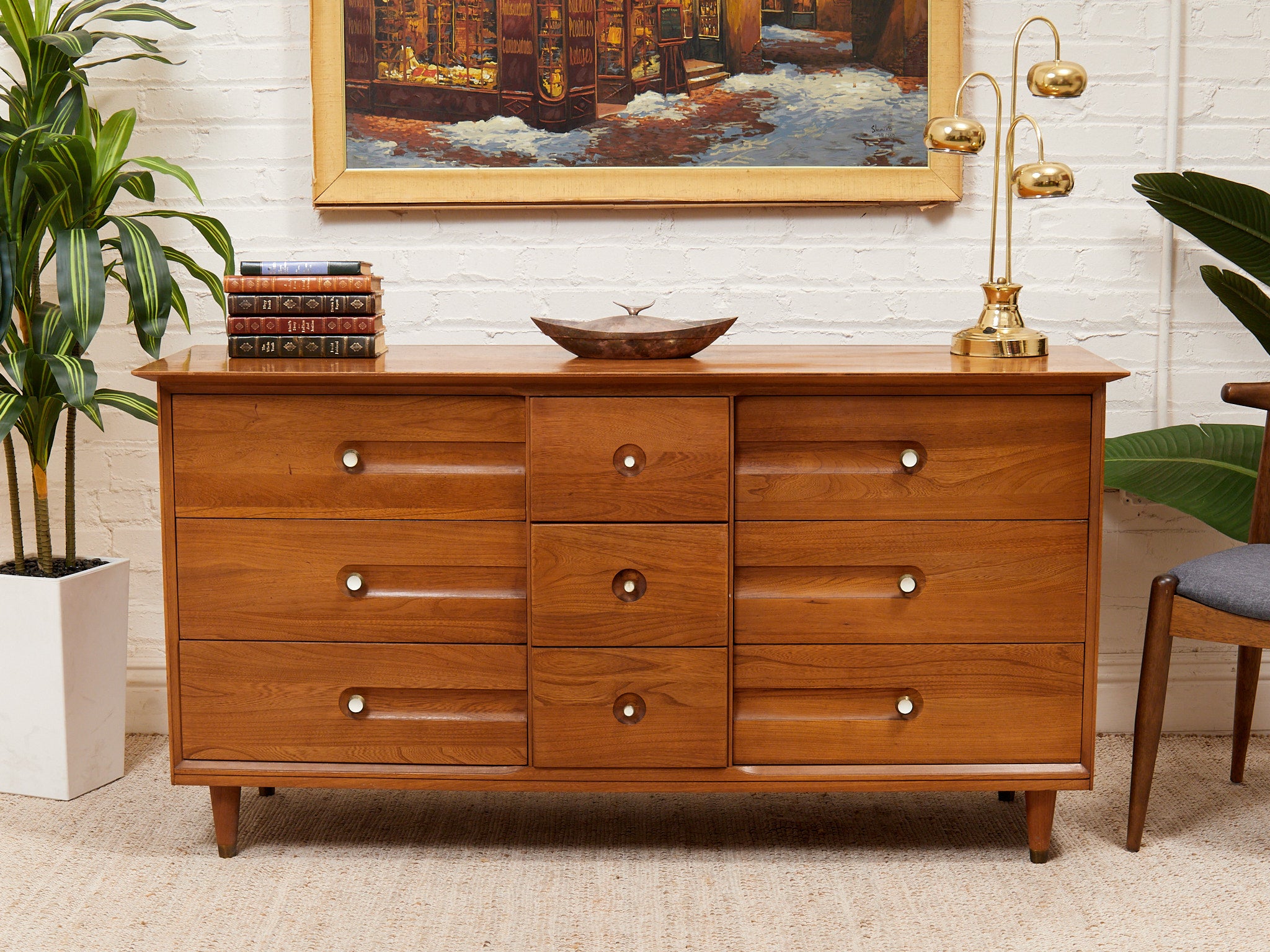 Antique & Vintage Dressers for Sale (Unique Edition) Sunbeam Vintage Antique & Vintage Dressers for Sale (Unique Edition) Sunbeam Vintage