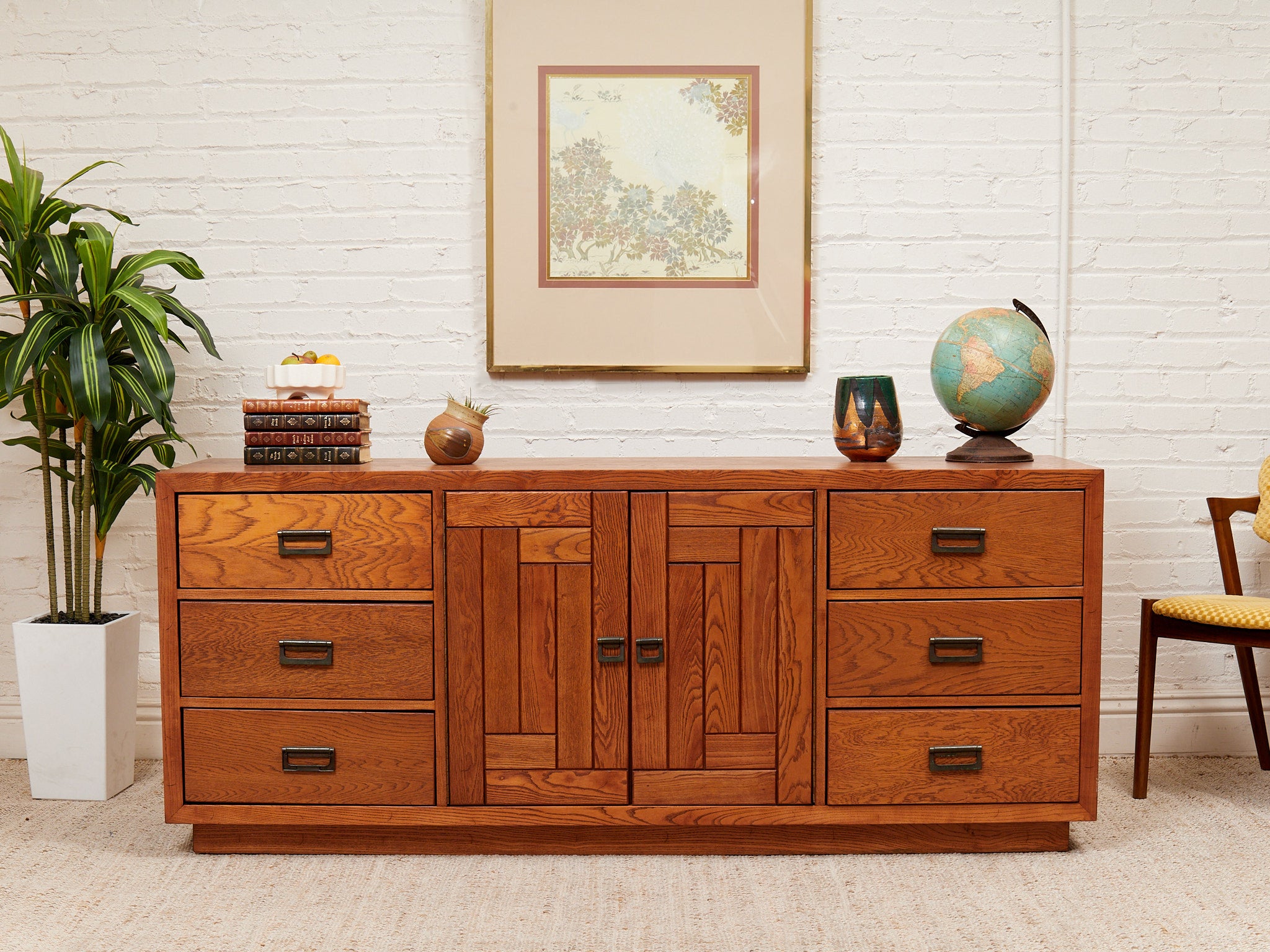 oak vintage dresser Oak Vintage Dresser with Rectangle Drawer Pulls – Sunbeam Vintage