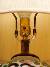 Load image into Gallery viewer, Vintage Asian Chinoiserie Table Lamp
