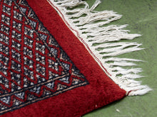 Load image into Gallery viewer, Vintage as Found Red Rug

