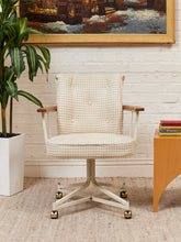 Load image into Gallery viewer, 1970’s Oak Office Chair
