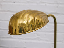 Load image into Gallery viewer, Shell Lamp
