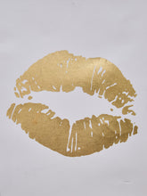 Load image into Gallery viewer, Gold Kiss Artwork

