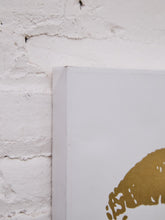 Load image into Gallery viewer, Gold Kiss Artwork
