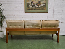Load image into Gallery viewer, Domino Mobler Sofa
