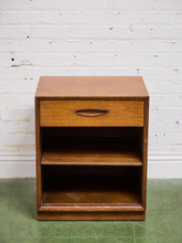 Load image into Gallery viewer, Henredon Nightstand
