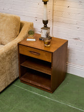 Load image into Gallery viewer, Henredon Nightstand
