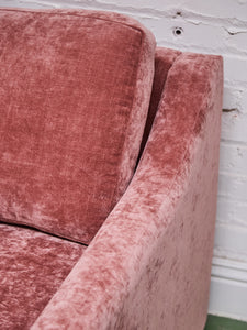 Hauser in Rosewood Velvet