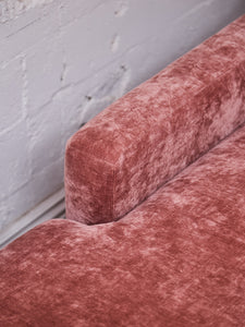 Hauser in Rosewood Velvet