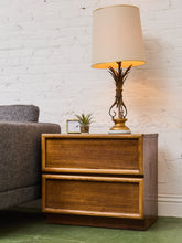 Load image into Gallery viewer, Sheaf of Wheat Lamp

