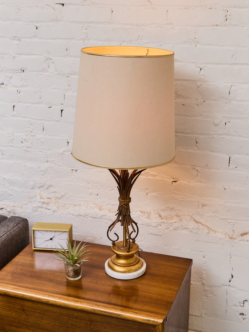 Sheaf of Wheat Lamp