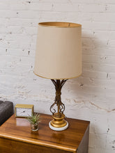 Load image into Gallery viewer, Sheaf of Wheat Lamp
