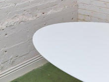Load image into Gallery viewer, Daisy Oval Dining Table in All White
