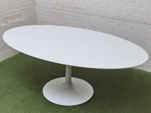 Load image into Gallery viewer, Daisy Oval Dining Table in All White
