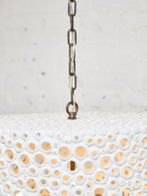 Load image into Gallery viewer, Meri Lamp - Pendant Lamp
