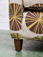 Load image into Gallery viewer, Retro Vintage Pinwheel Sofa
