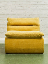 Load image into Gallery viewer, Yellow Gold Low Profile Lounge
