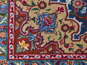 Vintage 7 ‘x 3 1/2 ‘ Rug