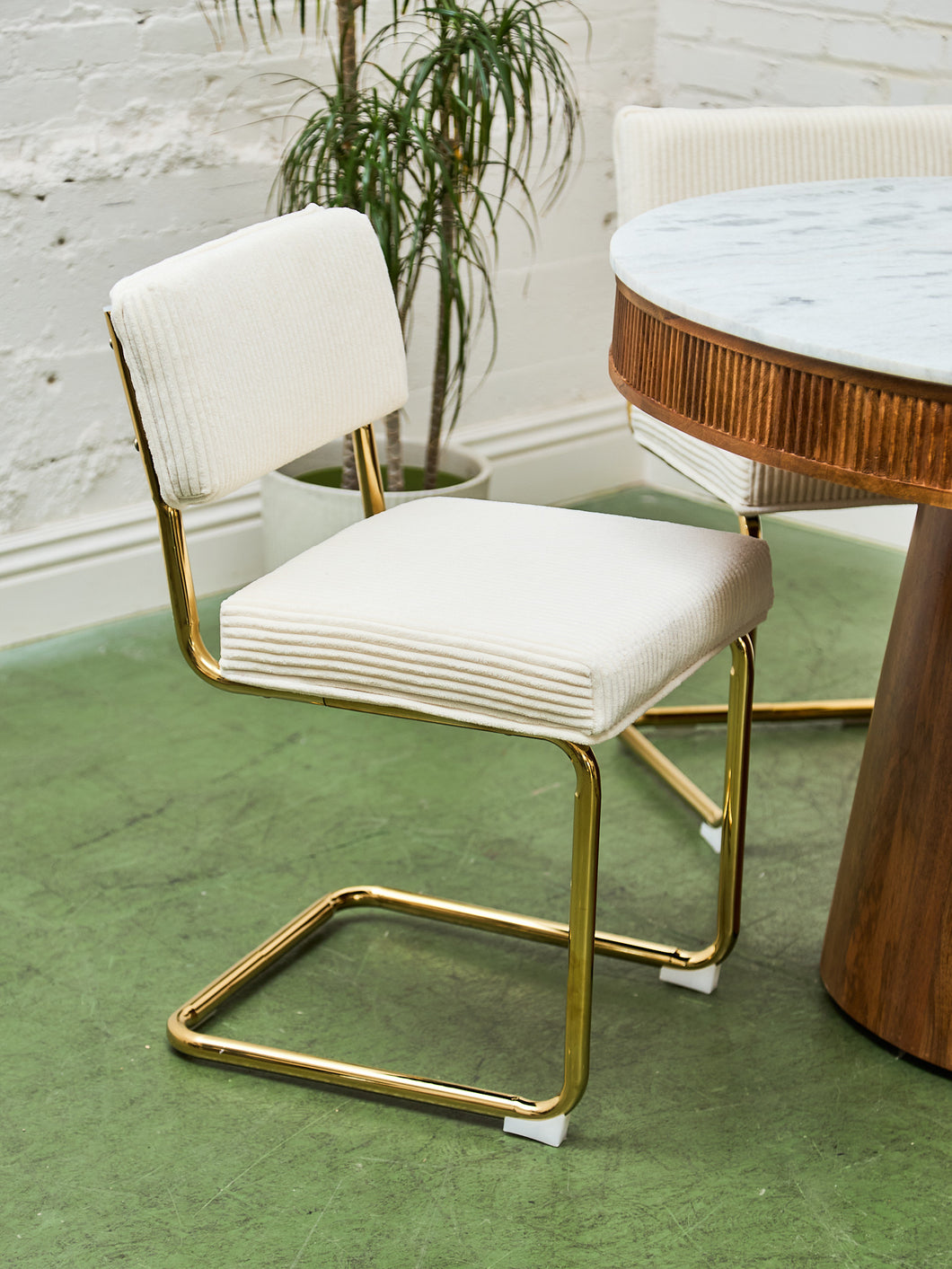 Corduroy Cream, Cantilever Chair