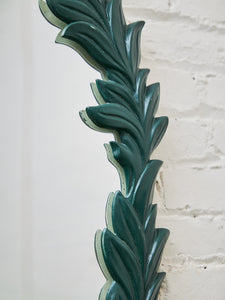 Round Leaf-Wrapped Mirror – Sculptural Green Resin Frame