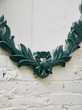 Load image into Gallery viewer, Round Leaf-Wrapped Mirror – Sculptural Green Resin Frame
