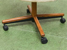 Load image into Gallery viewer, Vintage Office Chair
