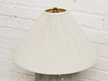 Load image into Gallery viewer, Cream Vintage Ball Lamp
