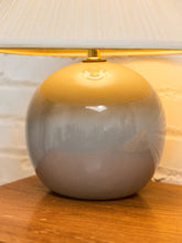 Load image into Gallery viewer, Cream Vintage Ball Lamp
