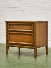Load image into Gallery viewer, Pair of Vintage Nightstands
